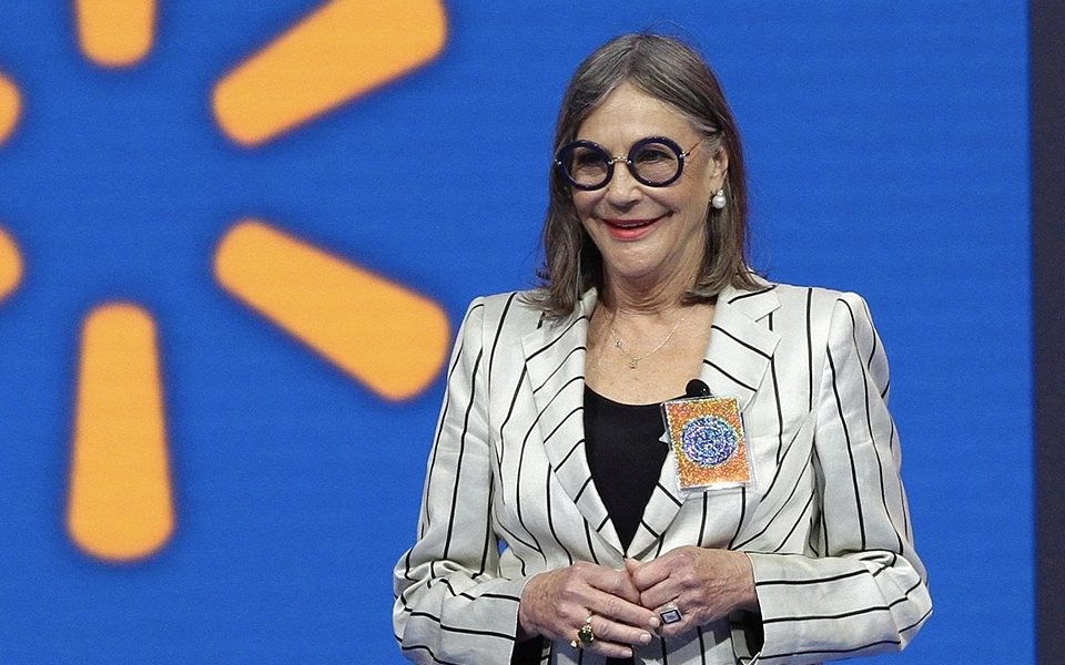 according-to-forbes-heiress-alice-walton-of-walmart-regained-title-of-the-worlds-richest-woman