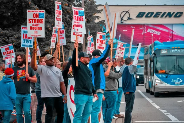 boeing-sweetens-its-best-and-final-offer-as-the-strike-continues-into-the-second-week