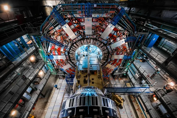 new-results-by-the-cms-experiment-resolve-the-long-standing-mystery-of-the-w-boson-mass