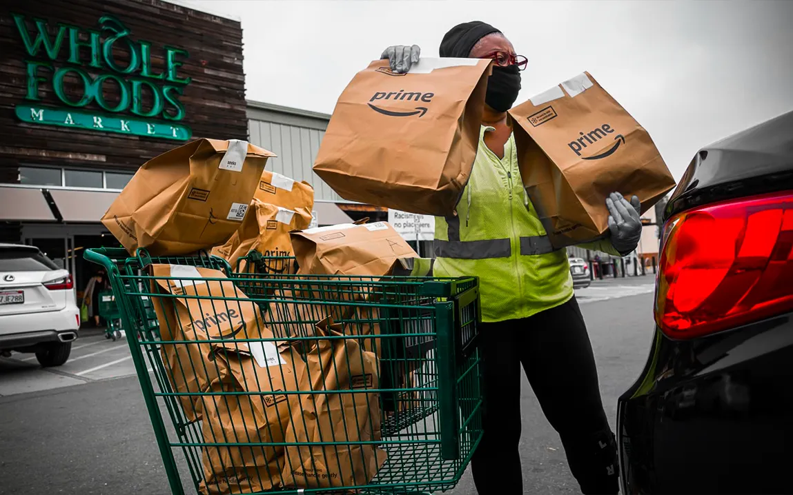 robotic-warehouses-are-being-tested-by-amazon-at-whole-foods-to-enable-customers-to-pick-up-extra-orders-at-the-cashier