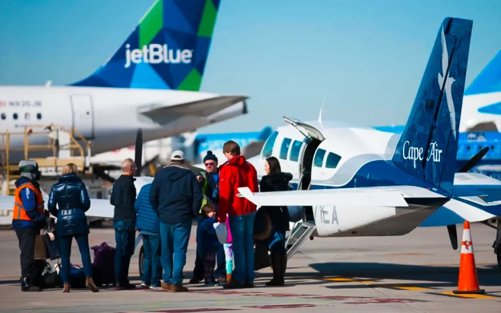 jetblue-and-cape-air-planes-collide-at-logan-airport-in-second-incident-of-the-day