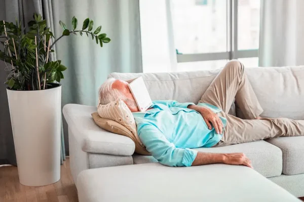 sleepy-days-dementia-risk-new-study-reveals-potential-link