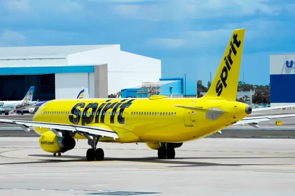 spirit-airlines-files-for-bankruptcy-what-travelers-need-to-know