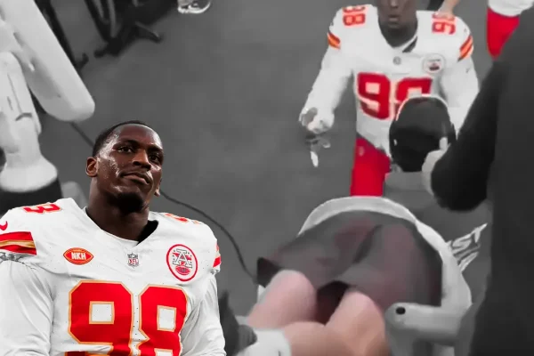 tershawn-wharton-a-dt-for-the-kansas-city-chiefs-invites-a-child-who-fell-headfirst-from-the-stands-to-the-next-game