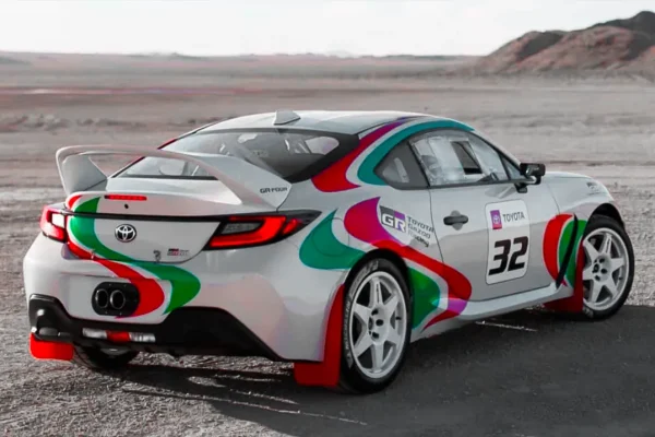 toyota-unveils-retro-gr86-rally-edition-with-gr-corolla-engine