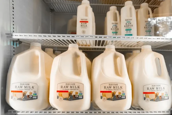 california-issues-another-raw-milk-recall-after-bird-flu-detection