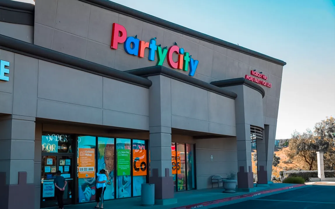 party-city-is-shutting-down-all-its-stores-nationwide-and-is-filing-for-bankruptcy-once-again