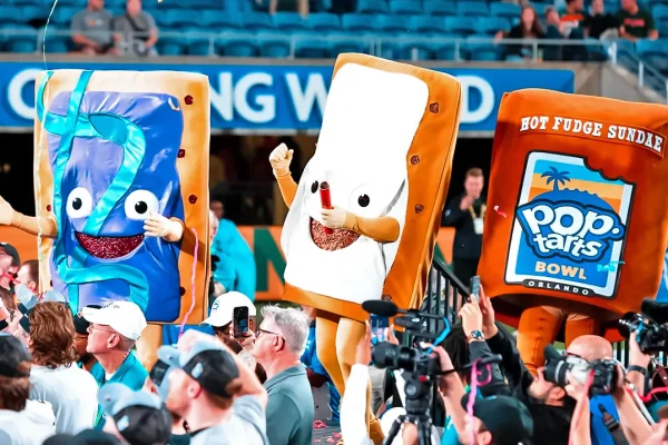 pop-tarts-bowl-lives-up-to-its-promises-thrills-and-memes-ensue