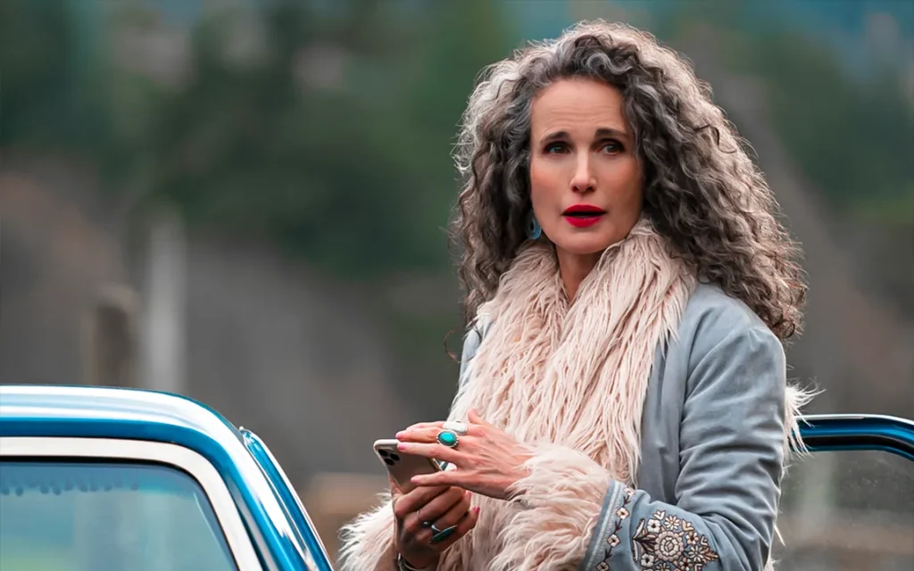 andie-macdowell-on-her-piriformis-syndrome-from-misdiagnosis-to-activism