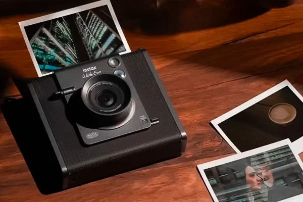 fujifilm-to-unveil-instax-wide-evo-hybrid-instant-camera