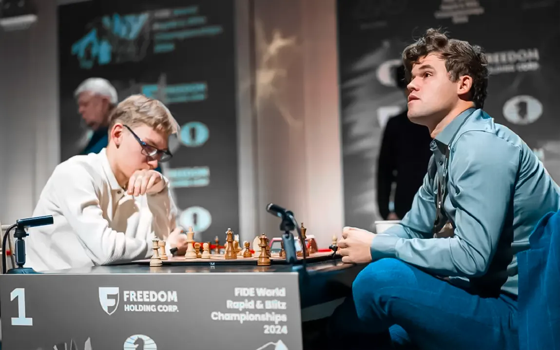 magnus-carlsen-will-return-to-the-world-blitz-chess-championship-following-the-resolution-of-the-jeans-dispute