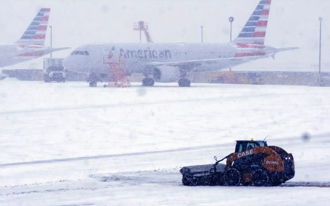 winter-storm-disrupts-travel-over-1600-flights-canceled-across-the-us