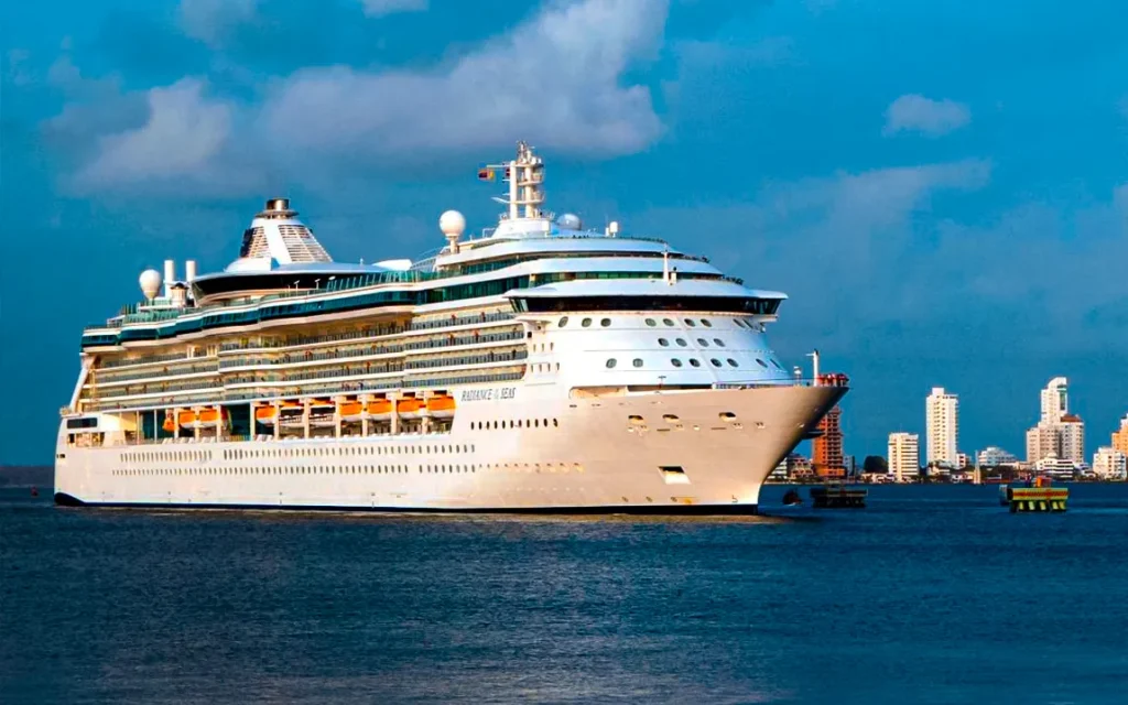 gastrointestinal-outbreak-hits-royal-caribbean-cruise-sickens-nearly-100-passengers