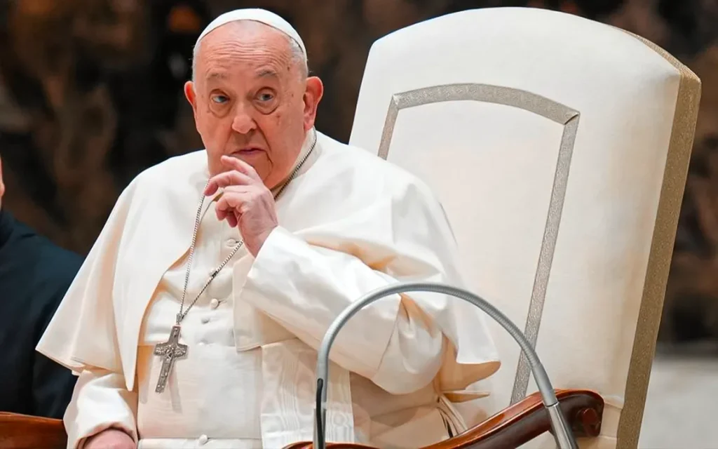 pope-francis-battles-severe-pneumonia-health-crisis