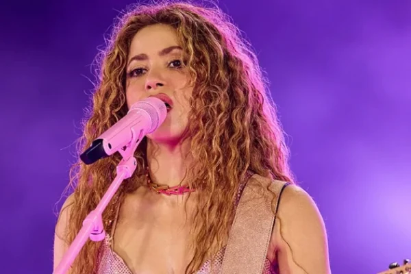 shakira-hospitalized-in-peru-concert-canceled-due-to-health-issues