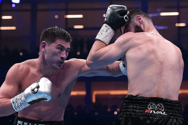 thus-dmitry-bivol-become-undisputed-champion-light-heavyweight-scoring-win-artur-beterbiev