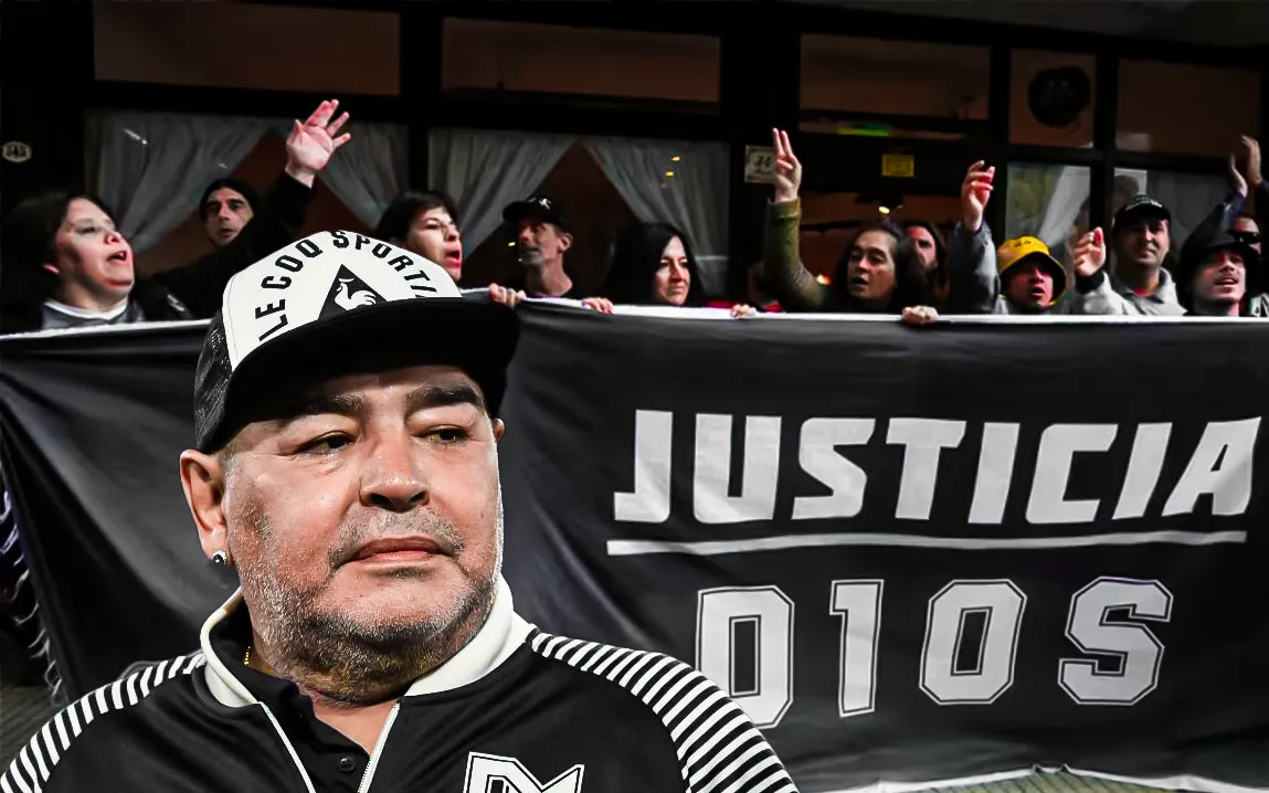 trial-opens-amid-chants-flags-and-no-10-jerseys-for-maradonas-death