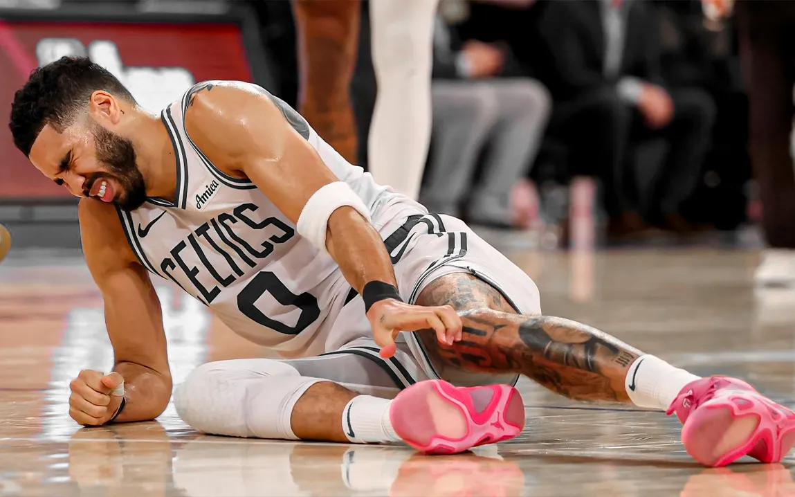 Celtics’ Jayson Tatum Undergoes Achilles Surgery