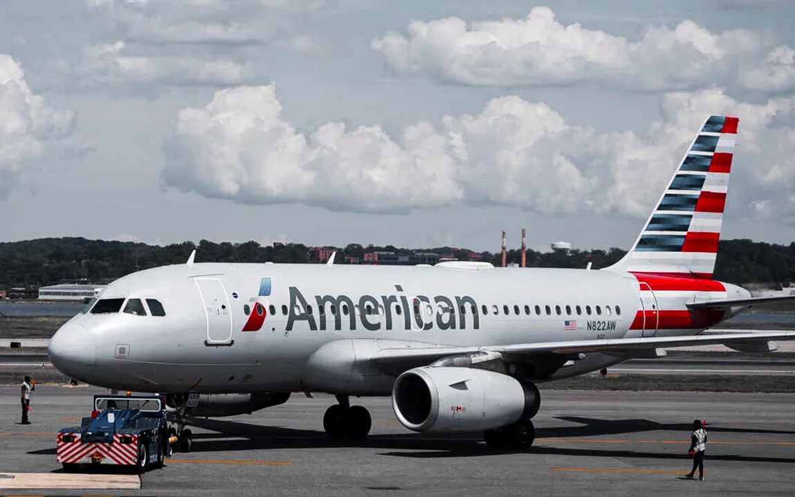 Flying From Chicago This Summer Staff Shortage Could Delay Your Trip