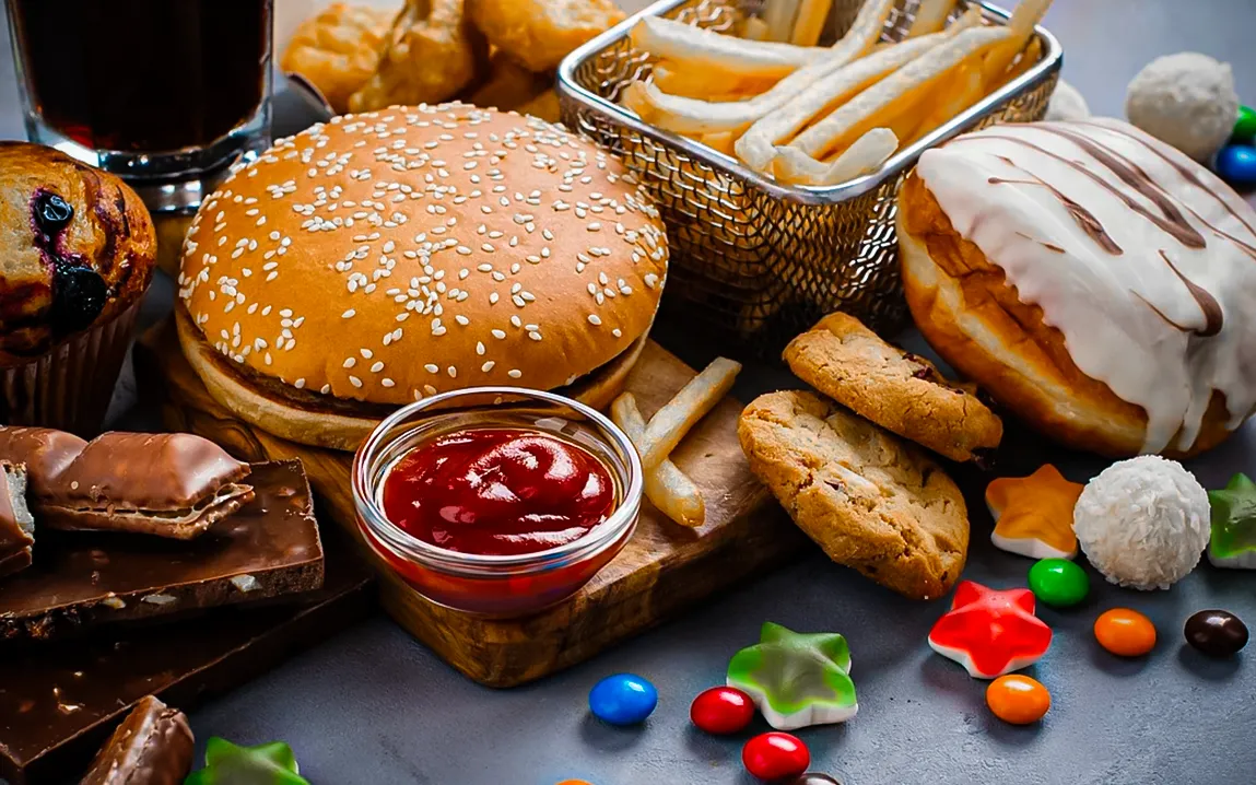 Ultra-Processed Foods Linked to Higher Risk of Early Parkinson’s Symptoms