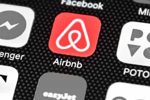 AIRBNB attacks new york mayoral